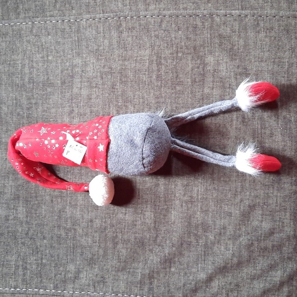Gnome Long Red Hat Sitter Dangle Leg Red Silver Stars Weighted Base NWT - Picture 4 of 6